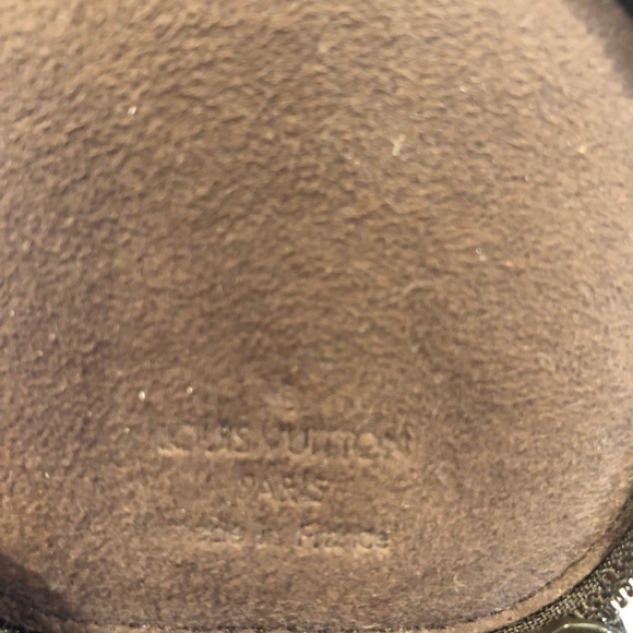 Louis Vuitton Accessories Case - Picture 4 of 5